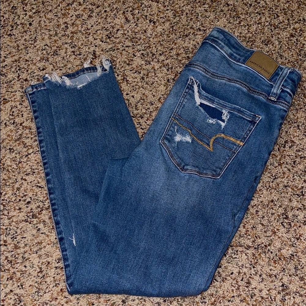 American Eagle Distressed Jeans
